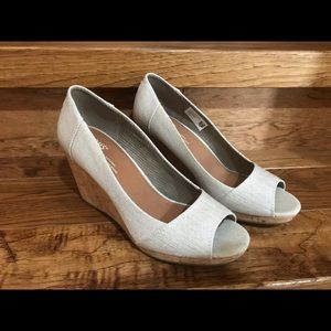 Toms Espadrille Wedges - Size: 8.5